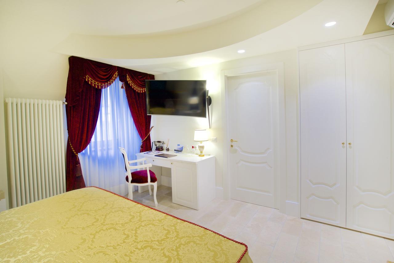 Design Suite טיראנו מראה חיצוני תמונה