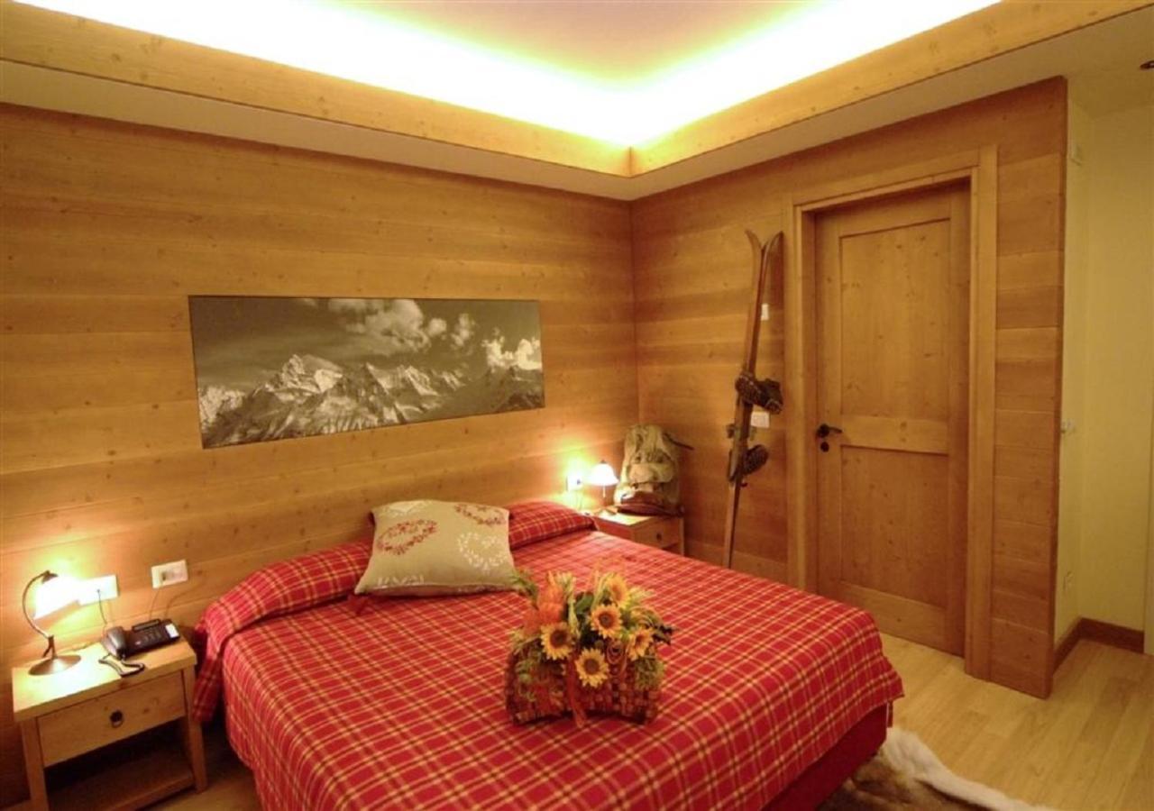 Design Suite טיראנו מראה חיצוני תמונה